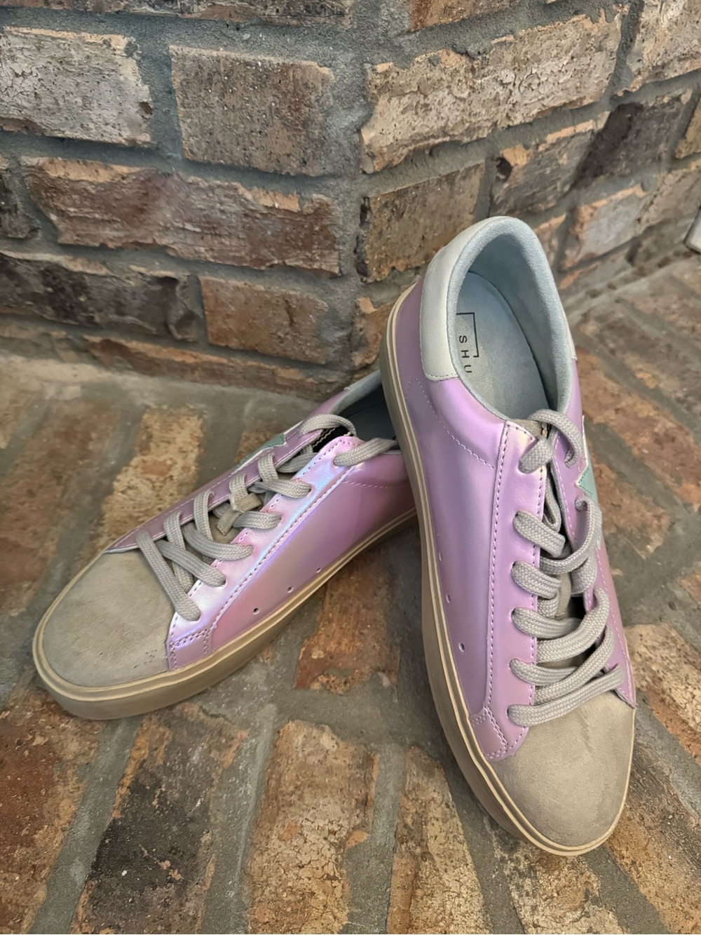 NWT Shu Shop Iridescent Pink Pastel Star Lace-Up Sneakers  Size 10 - Picture 2 of 6